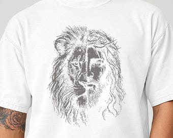 Comfort Colors Christian Lion Shirt, Retro Halftone Jesus Tee, Lion of Judah Graphic T-shirt, Religious Gift for Men, Faith Shirt