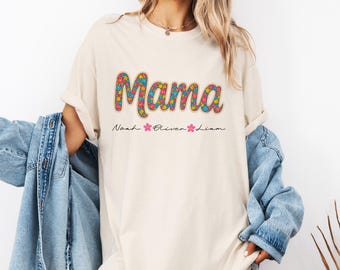 Comfort Colors® Custom Floral Mama T-shirt,Personalized Mom T-shirt With Kids Name,Custom Mama Tshirt,Kids Name T-shirt For Mom,Gift For Mom