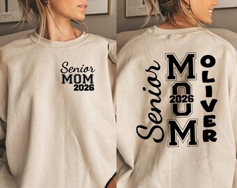Personalized Graduation Mom Sweatshirt, Senior 2026 Mama Sweater, Proud Family Graduation Gift, Class of 2026 Senior Mom Sweatshirt