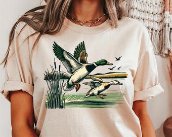 Retro Mallard Ducks Fall T-Shirt,90s Waterfowl Duck Outfit,Vintage Duck T-Shirt,Animal Lover T-Shirt, Vintage Fall T-Shirt,Cute Fall T-Shirt