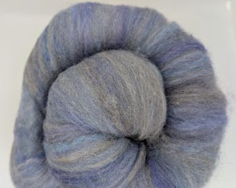 Fender's Blue Butterfly Merinowolle Kammzug mit Angora(Kaninchen)-Faser