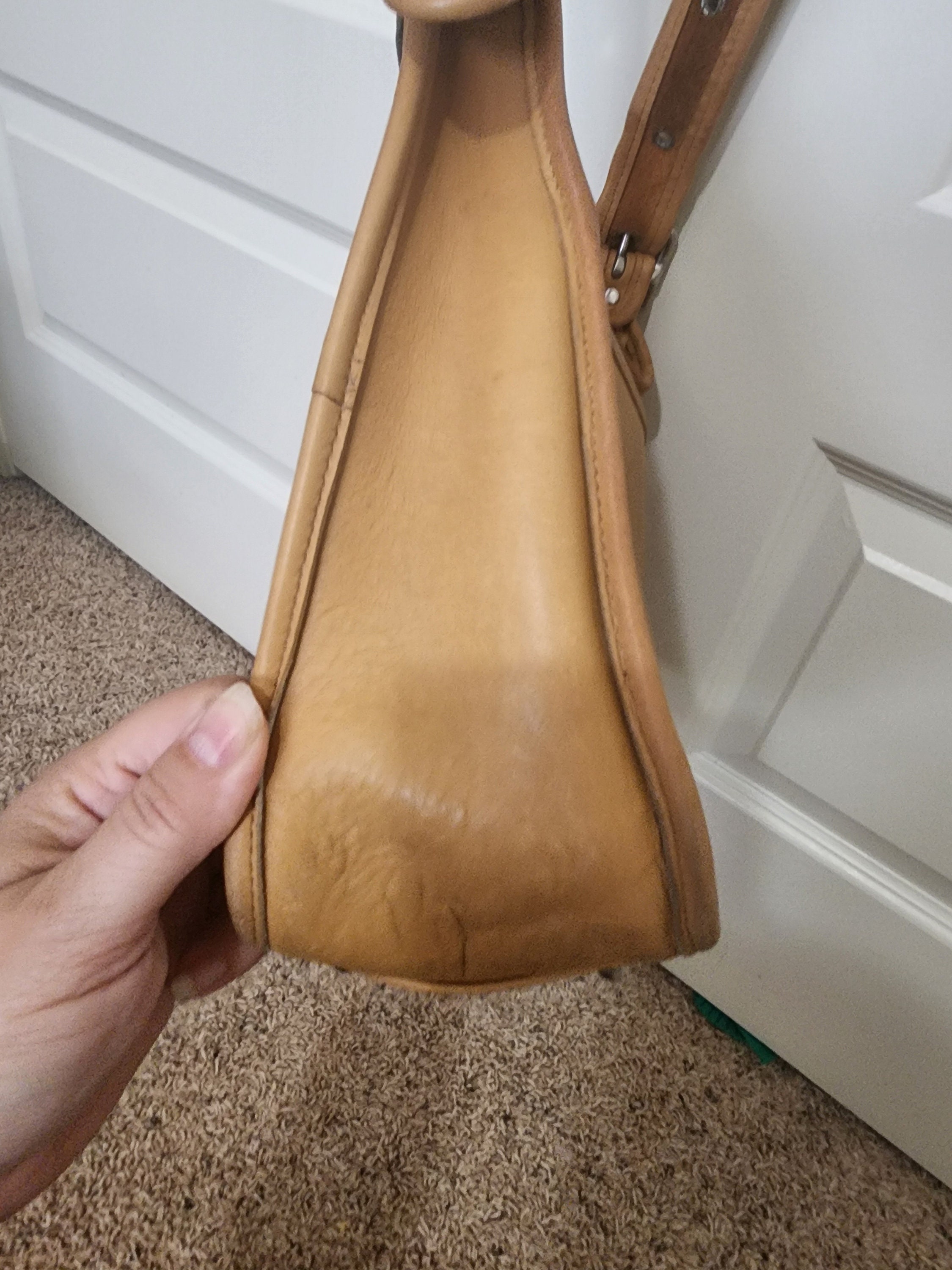 Vintage COACH Legacy Small Zip in Black / Silver