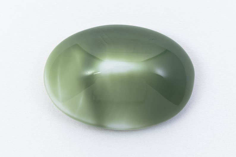 18mm x 25mm GreenWhite Marble Peaked Oval Cabochon #XS42-J