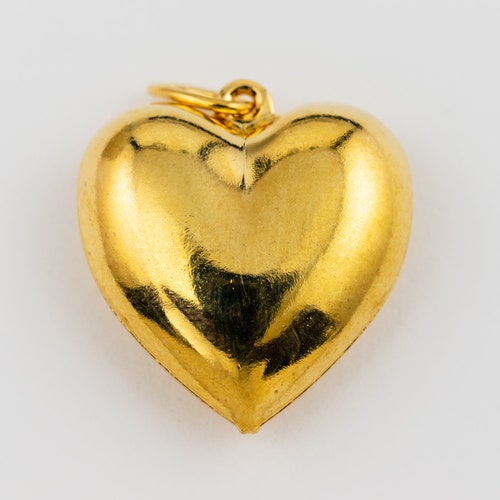 Silver Yellow Plated Heart Charm 17mm Silver Yellow Plated Heart Charm 17mm