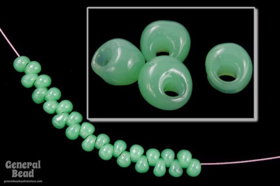 3000 Iris Pearl Glass Seed Beads Size 11//0 2mm 50g For Jewellery BUY 4 FOR 3