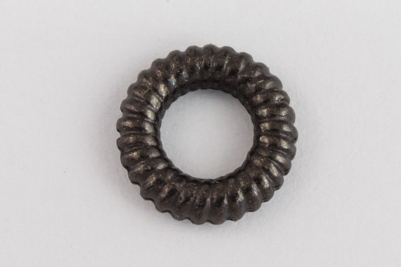 #CK712 20 Pcs 10mm Black Tierracast Coiled Ring Bead