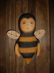PRIMITIVE PATTERN ~ BUMBLE BEE DOLL AND FLOWER ~ BEE DOLL HOME DECOR #115