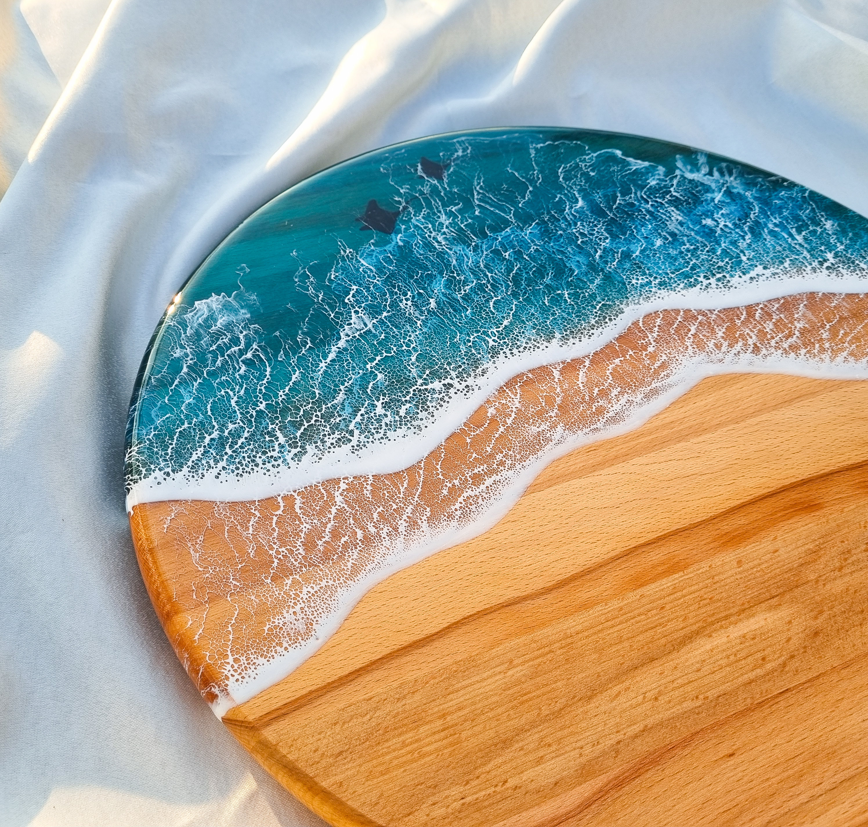 Resin Ocean Wave Round Personalized Charcuterie Board Set for Engagement Unique Couple Gifts, Epoxy Custom Cutting Board for Wedding, Bridal