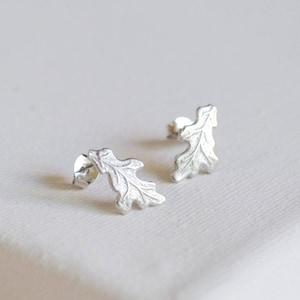 oak leaf studs // silver or gold . tiny leaf studs . oak leaf earrings . fall autumn small leaf studs . dainty & delicate . sterling posts