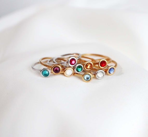 Red Glass Ring Rhodium on Sterling Silver - Nontarnish Red Glass Ring Rhodium on Sterling Silver - Nontarnish