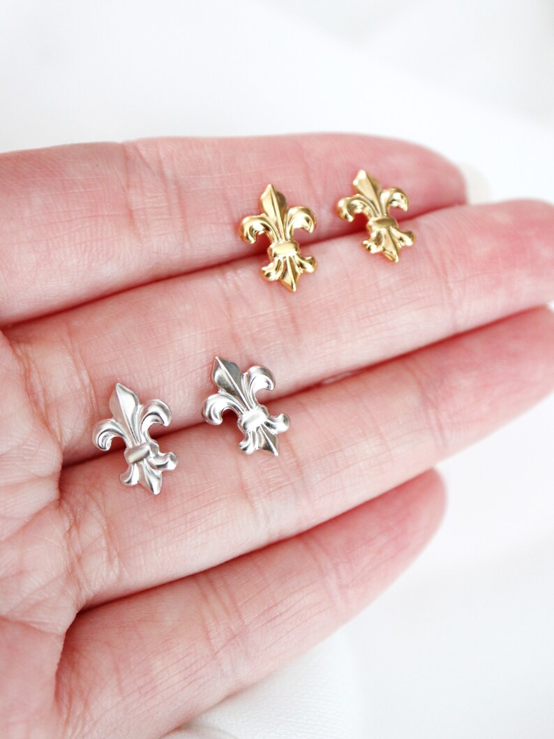 Fleur De Lis Stud Earrings // Sterling Silver or Gold Filled . Etsy