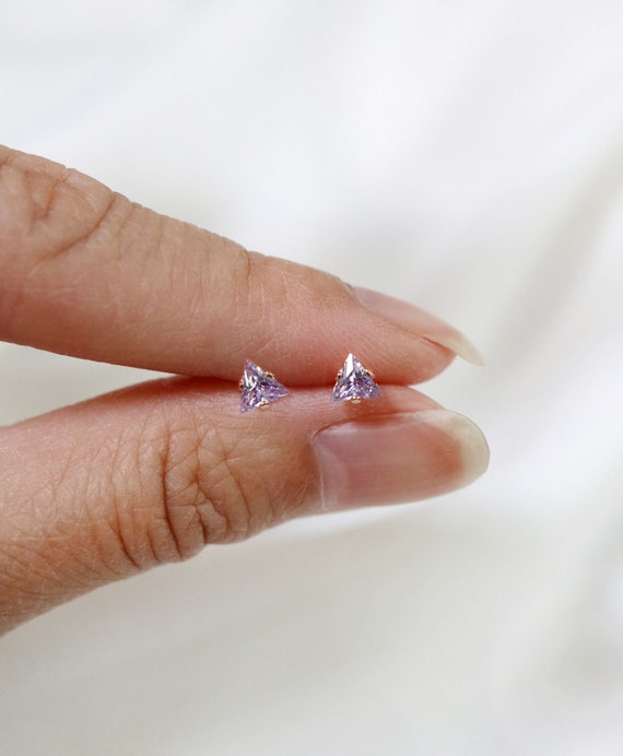 Light Purple Cubic Zirconia Rhodium Stud Earrings Nontarnish - February Light Purple Cubic Zirconia Rhodium Stud Earrings Nontarnish - February