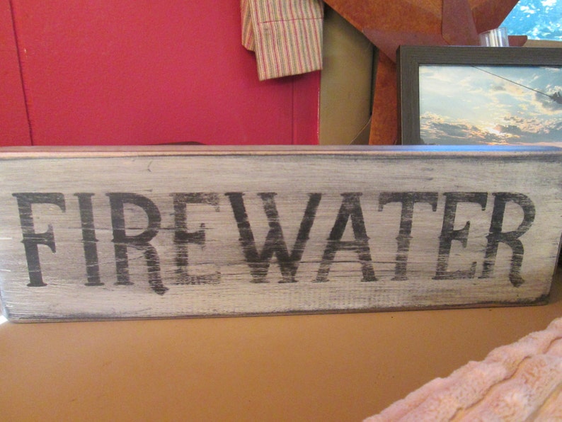 Decoracion De La Pared Primitiva Madera Signo Aguardiente Etsy