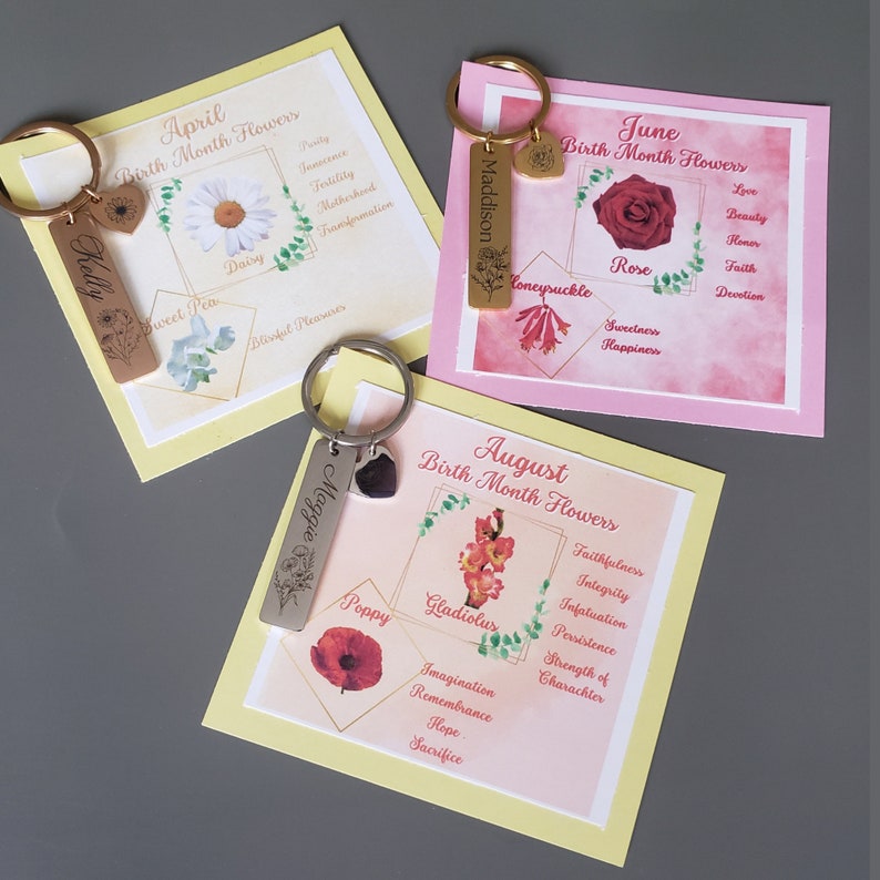 Birth Month Bouquet Keychain Custom Name Engraved Heart Keychain