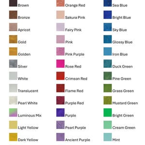 Puede incluir: Un gráfico que muestra 30 colores de cera diferentes con sus nombres. Los colores están dispuestos en tres columnas, cada columna representa una familia de colores diferente: rojo, azul y verde. Los colores están etiquetados con sus nombres en texto negro.