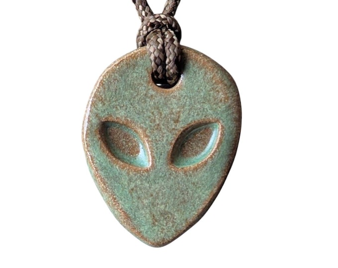 Out of This World Alien Necklace Extraterrestrial Pendant Area 51 Gift Green