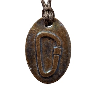 Climbing Carabiner Mountaineering Pendant Outdoor Adventure Necklace Gift Blue