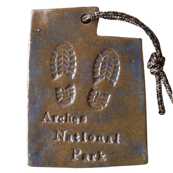 Arches National Park Utah State Bootprints Ornament Gift Collectible Momento Blue