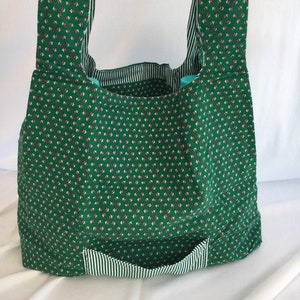 Christmas Green reusable grocery bag image 1