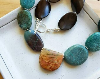 Maya // collar // jaspe picasso, crisocola, madera de ébano y plata esterlina