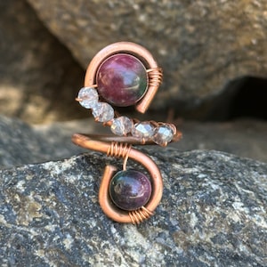 Tourmaline copper ring, Copper Wrap Ring, Hammered Ring, Copper Ring, Solid Copper Ring, Spinner Ring, Handmade Ring, Adjustable Ring