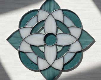 Mandala Stained Glass Pattern: Geometric Flower Suncatcher (PDF & JPEG)