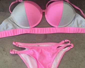 Bikini di design alla moda con coppe a balconcino, set bikini rosa, nuovo bikini rosa da donna, costume da bagno a due pezzi da donna coppe push up