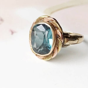 Vintage simulated aquamarine ring | 1930&#39;s Art Deco 10k gold blue glass stone ring with rose gold setting | small pinky ring | size 2.5