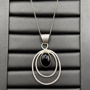 Vintage Modernist style onyx cabochon necklace in sterling silver