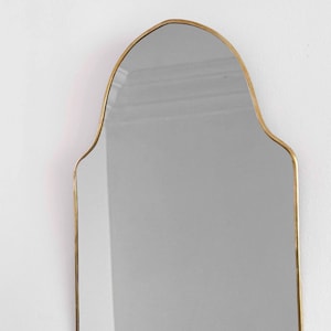 arch mirror in white background