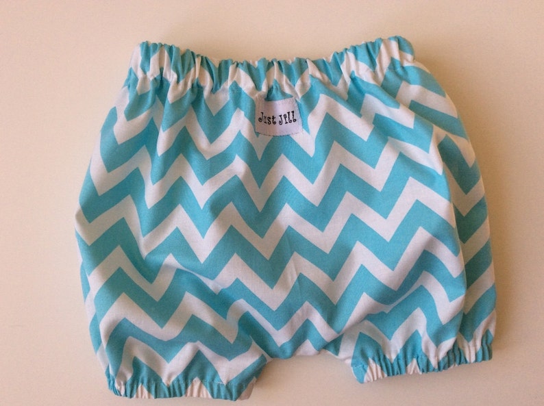 BLOOMERS BUBBLE SHORTS Turquoise Chevron Girl or Boy Sizes 3 months 2 yrs.