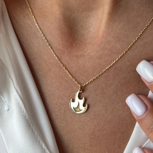 Flame Necklace · 925 Sterling Silver · Fire Jewelry · Gift for Winter Lover · Man Jewelry · Gift for Her · Unisex Jewelry · Cute Gifts