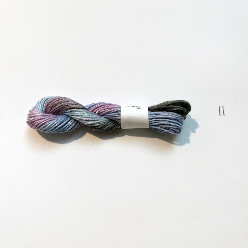 Hand Dyed 18/3 Linen Bookbinding Thread 1 skein 10 yards image 1