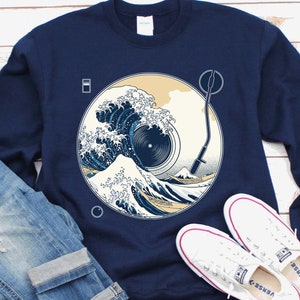 Kanagawa Japanese the Great Wave Sweatshirt, Hokusai Wave Sweater, Asian Art, Fuji, Tsunami Sweatshirts, Kanagawa Wave Japan Music Sweaters