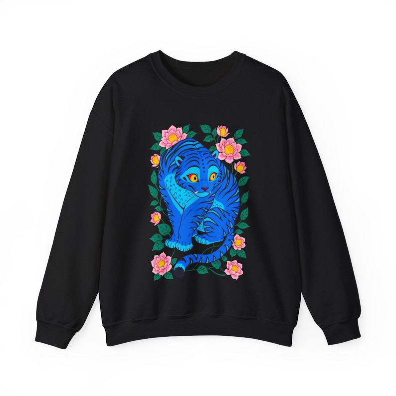 Kpop Demon Hunters Sweatshirt, Tiger Derpy Sweater, K Pop Huntrix Cat Demon Hunter Gift, Tiger and Bird Sweatshirts, Sussie Magpie Rumi KPDH Black