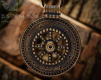 Colgante de rueda de Taranis de bronce, símbolo del dios del trueno celta, rueda solar pagana, amuleto de la mitología escandinava, rueda de la vida de Hallstatt.
