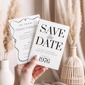 Puede incluir: Dos tarjetas blancas con texto negro se sostienen. Una tarjeta dice "- 50 YEAR - Reunion Celebration" con detalles del evento. La otra dice "SAVE the DATE" con "CLASS OF 1976". Las tarjetas son para una reunión.