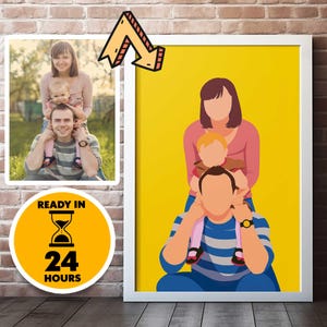 Puede incluir: Retrato familiar enmarcado con fondo amarillo. La ilustración representa a una familia de cuatro en un estilo minimalista. La imagen incluye el texto "READY IN 24 HOURS" en un gráfico circular.