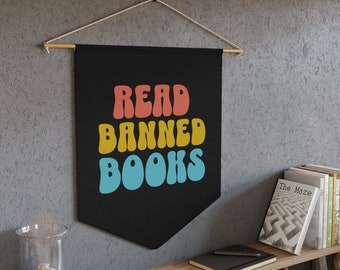 Read Banned Books Retro Pennant Bookish Wall Art Book Lover Gift LGBTQ Protest Sign Queer Wall Decor Reading Gifts Library Decor