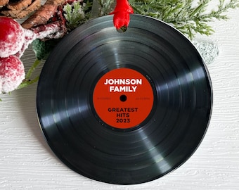 Adorno navideño personalizado con nombre, adorno de disco de aluminio, decoración LP 2025, adorno navideño familiar personalizado, regalo de vinilo para amantes de los músicos.