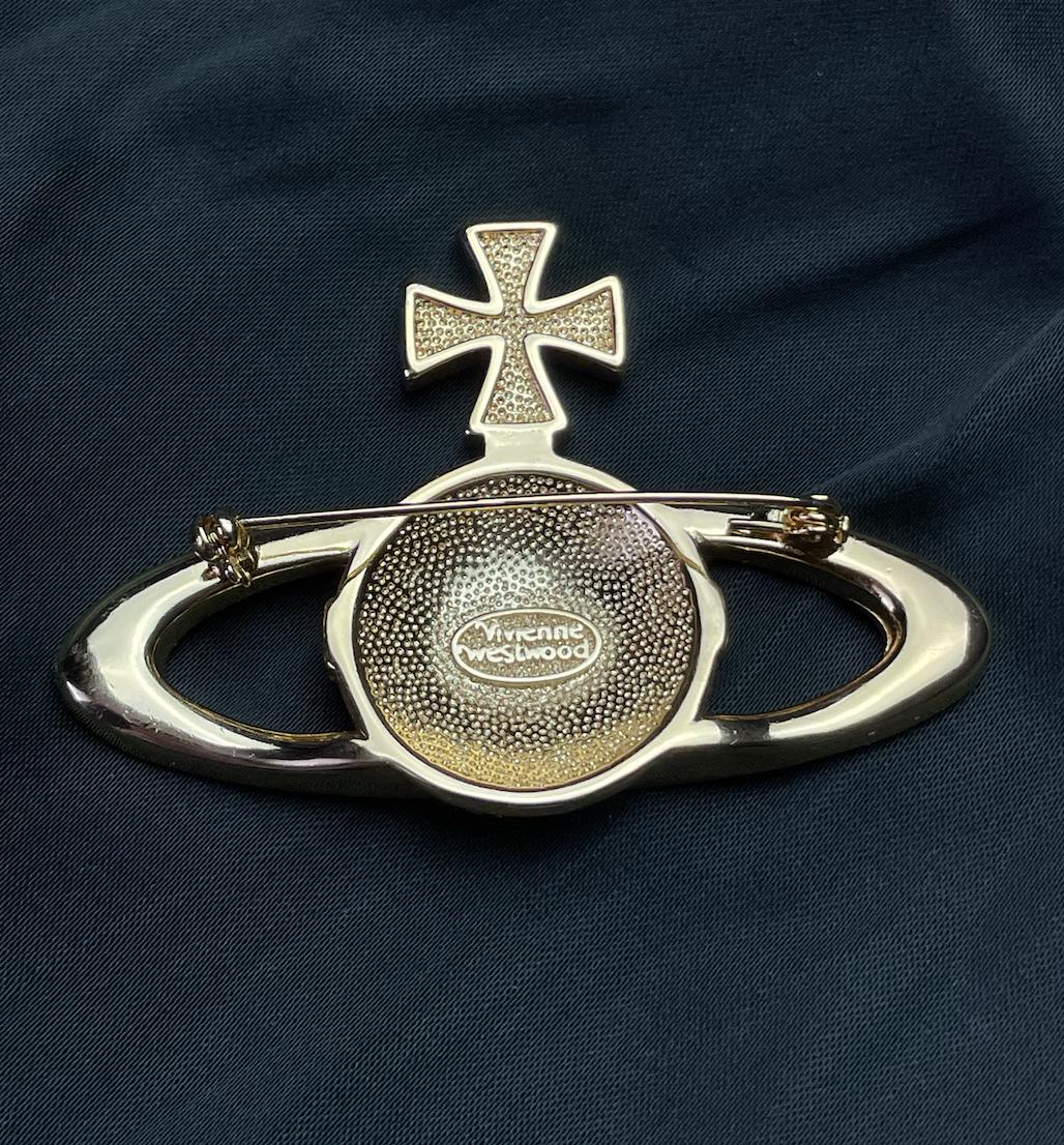 Excellent Vintage Rare Vivienne Westwood Gold Brooch With Stones