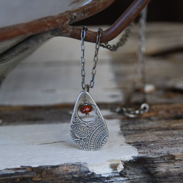 Mehndi Spice Necklace - Handmade. Spessartite Garnet. Oxidized Fine and Sterling Silver