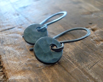 Essential Earrings Small Round - Handmade. Oxidized fine and sterling silver dangle earrings