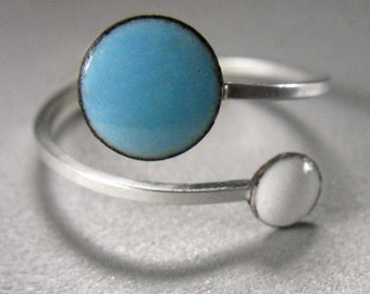 Orbit Enamel Ring, Sky Blue and Snow White, Adjustable Size, Kiln-fired Glass Enamel and Sterling Silver