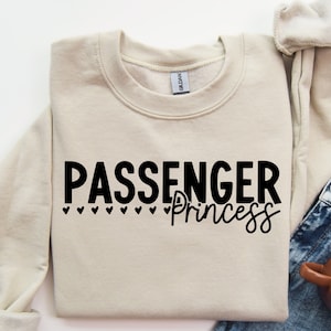 Pacote Passenger Princess Road Trip - Viagem e acampamento SVG para camisas, Lets Go Girls Adventure, Travel