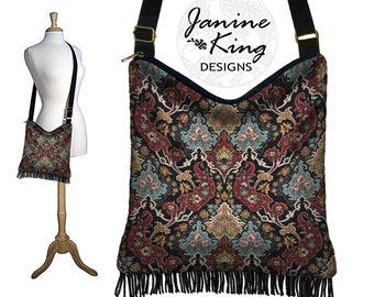 Bolso de tela estilo alfombra vintage, estilo bohemio, con flecos, estilo hippie, estilo hobo, bandolera, color negro, rojo, azul y dorado. RTS
