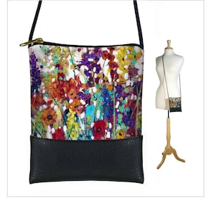 Petit sac à main à bandoulière Wildflowers avec sacs à bandoulière en cuir végétalien pour femme Sac en tissu à fleurs colorées Sac bohème Petit sac de voyage RTS