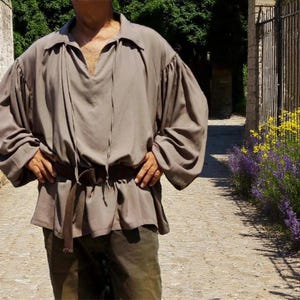 Men’s Pirate Shirt – LARP Renaissance Vampire Costume with Oversized Fluffy Sleeves | Medieval Halloween Prince Shirt