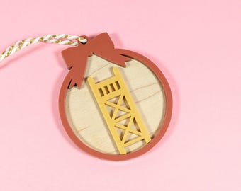 Sacramento Tower Bridge Ornament - California Sac Town Old Sacramento - Christmas Holiday - Gift Tag - Wooden