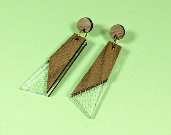 Pendientes colgantes en perspectiva - Madera y plástico